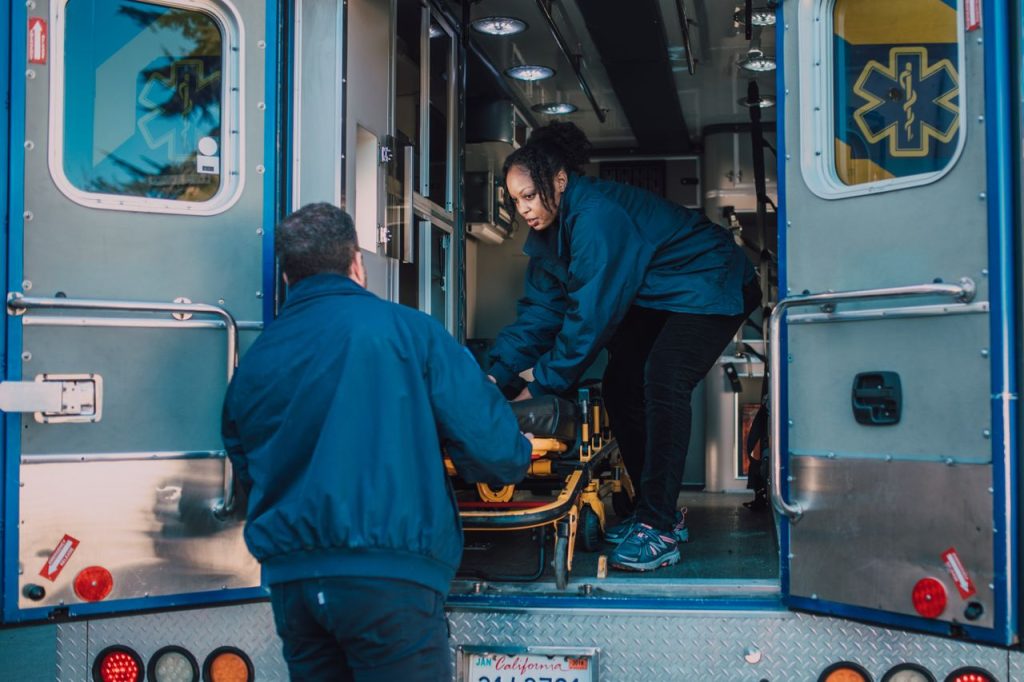 East Dundee Illinois semi-truck accident personal injury attorney